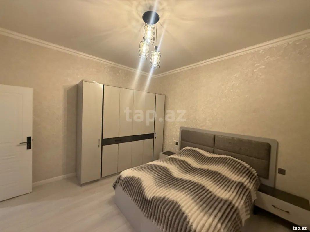 Satılır 5 otaqlı həyət evi 150 m²