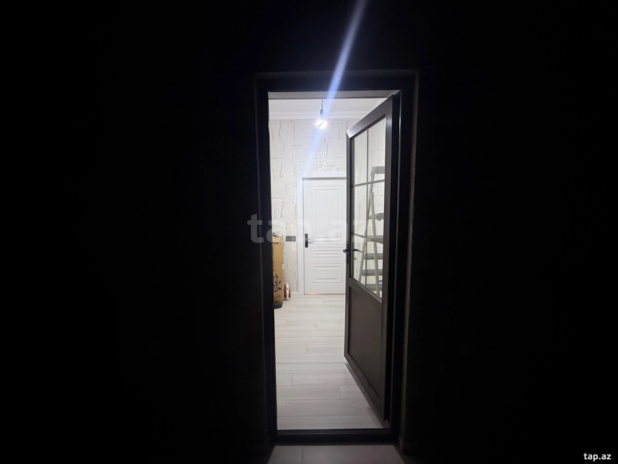 Satılır 5 otaqlı həyət evi 150 m²