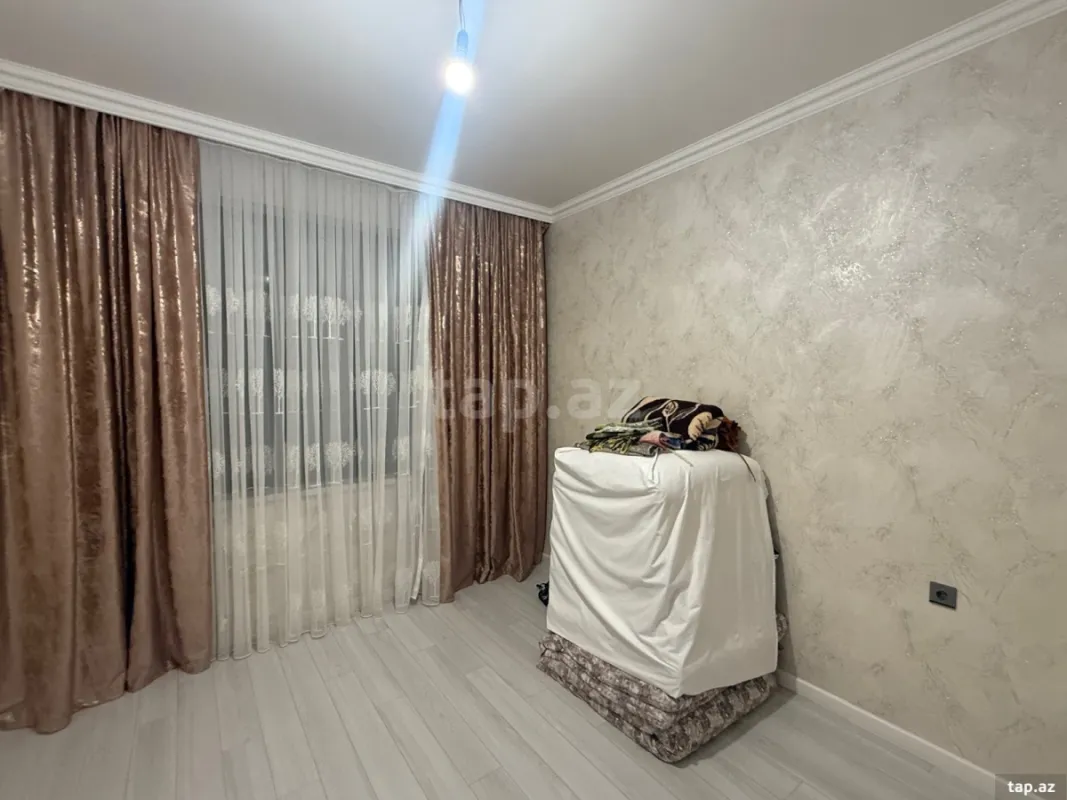Satılır 5 otaqlı həyət evi 150 m²
