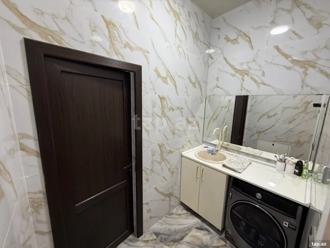 Satılır 5 otaqlı həyət evi 150 m²