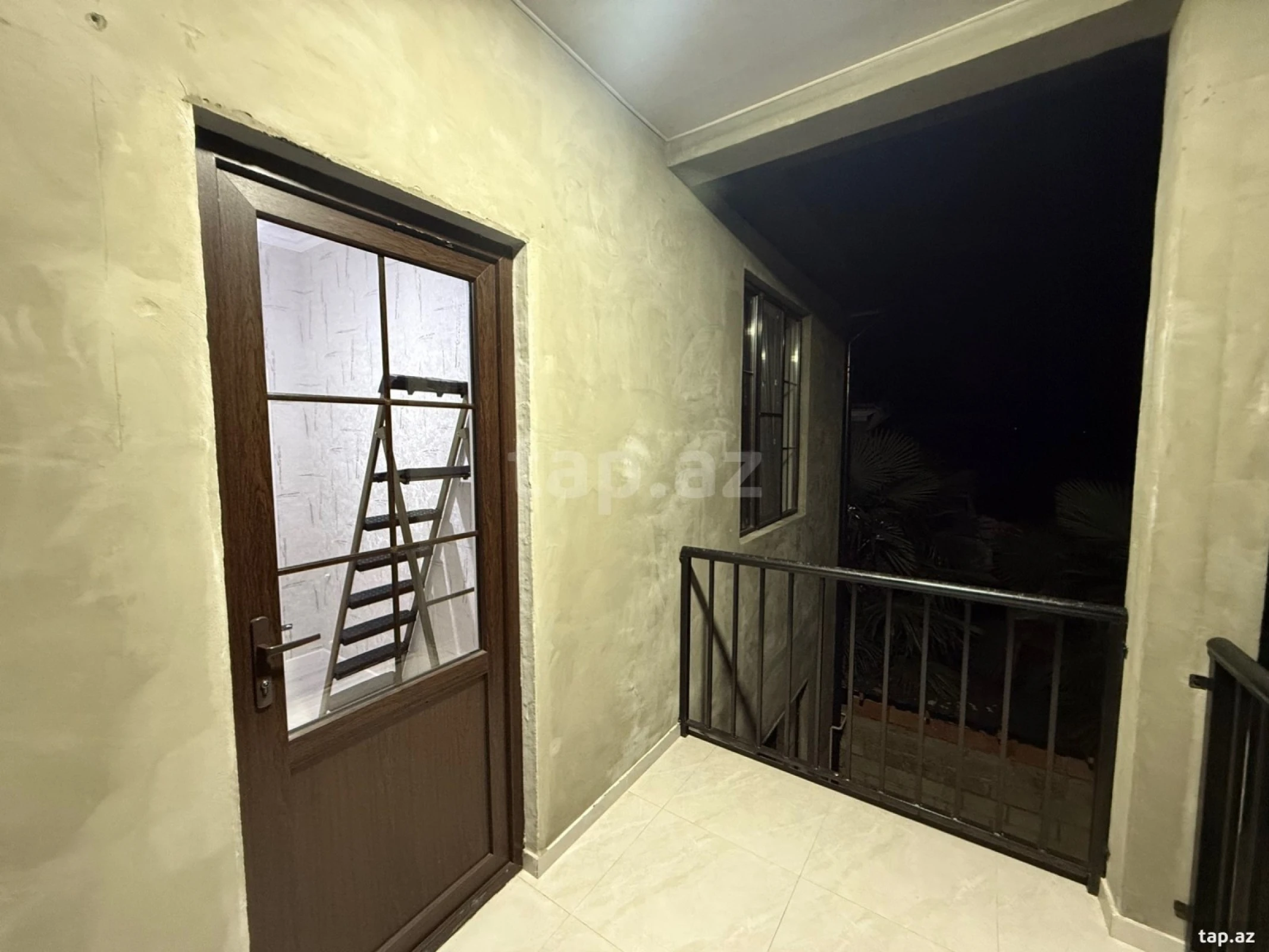 Satılır 5 otaqlı həyət evi 150 m²