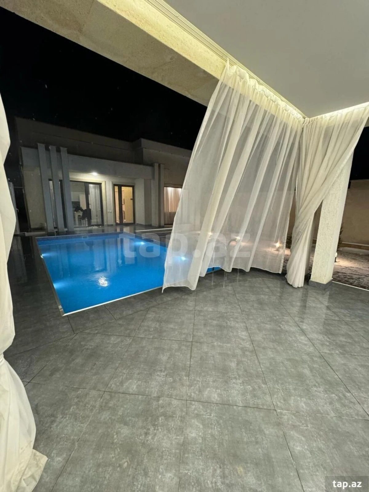 Kirayə verilir 4 otaqlı həyət evi