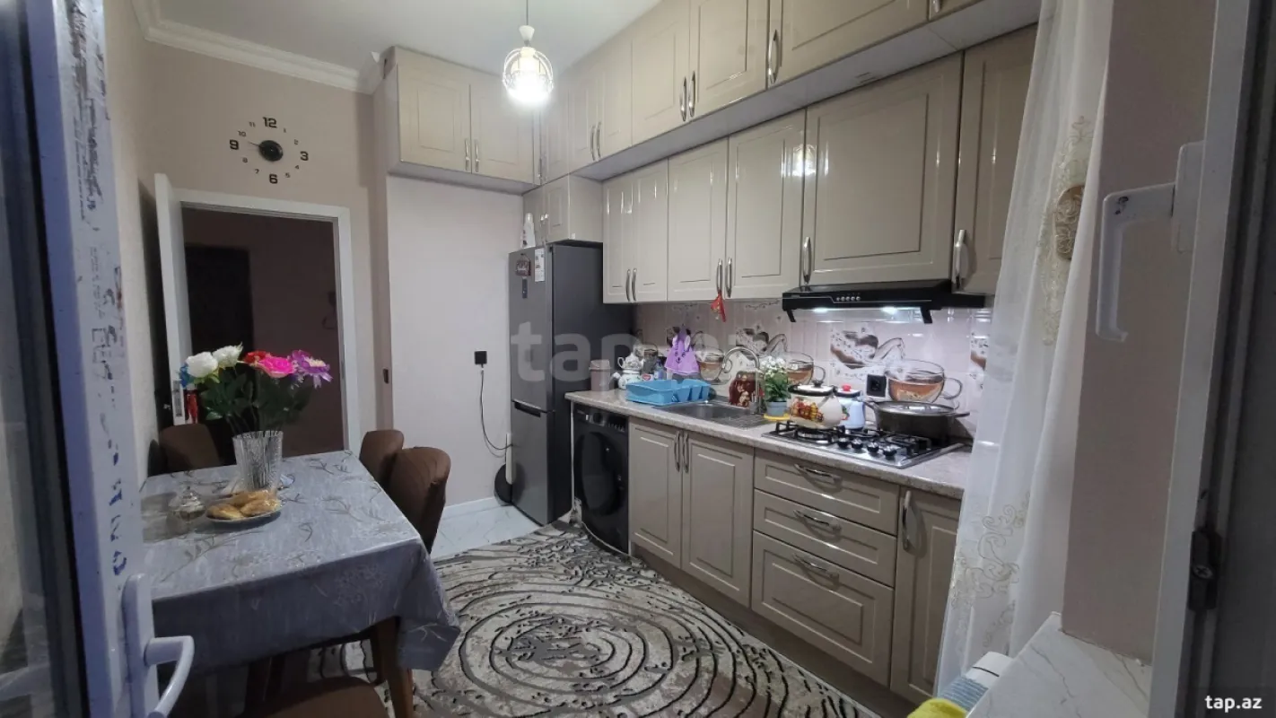 Satılır 2 otaqlı yeni tikili 16 m²