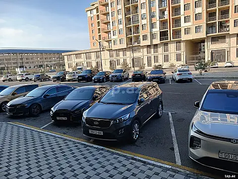 Kirayə verilir obyekt 530 m² — Sumqayıt 530.00 m²