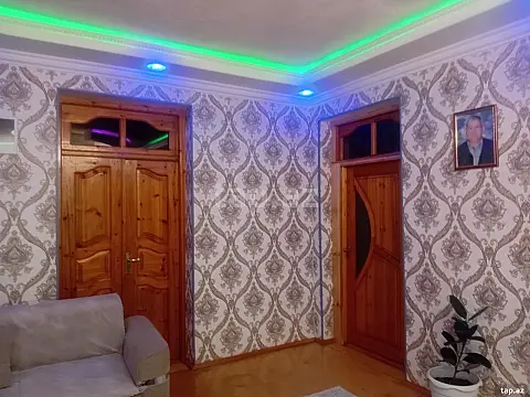 Satılır 7 otaqlı həyət evi