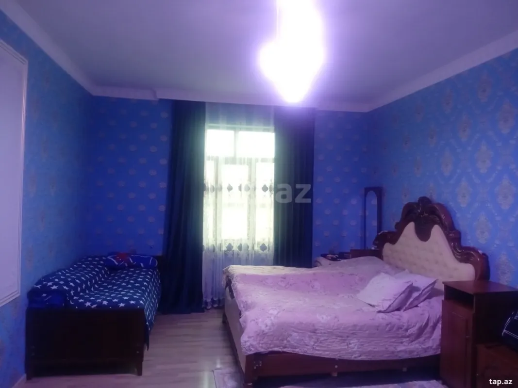 Satılır 7 otaqlı həyət evi