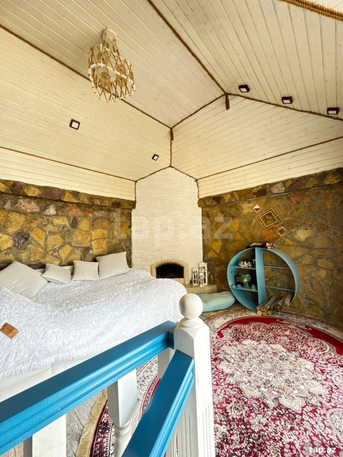 Satılır 5 otaqlı həyət evi