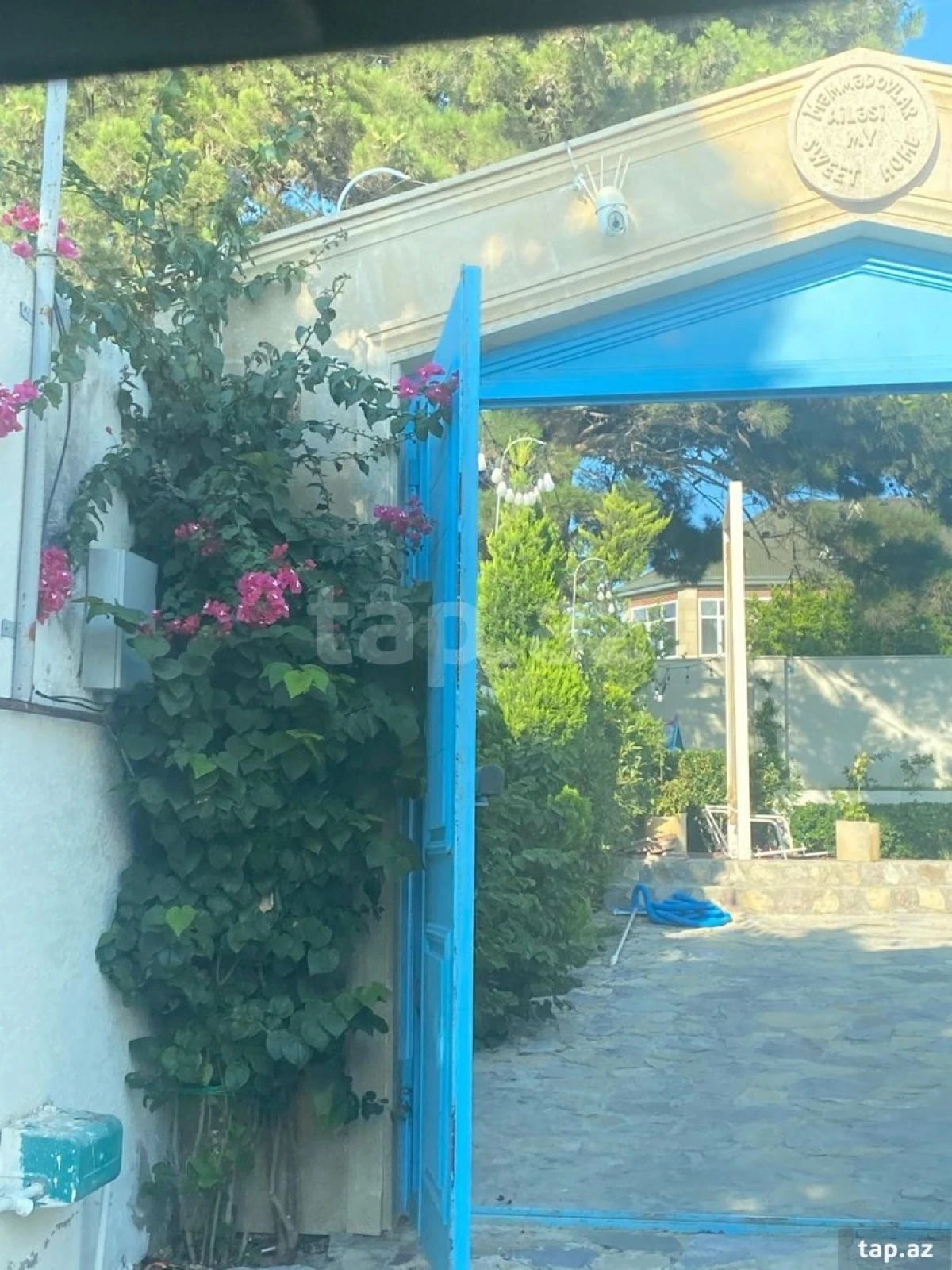 Satılır 5 otaqlı həyət evi