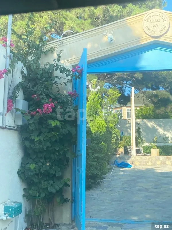 Satılır 5 otaqlı həyət evi