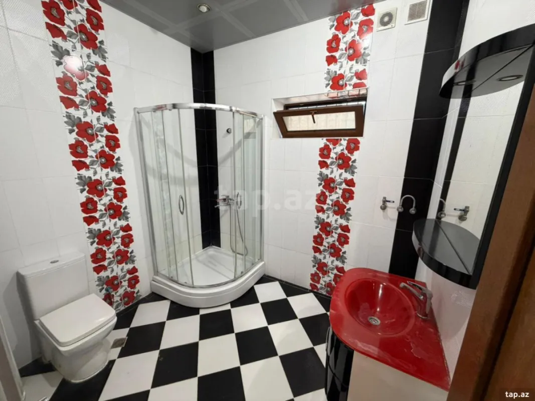 Kirayə verilir 6 otaqlı həyət evi