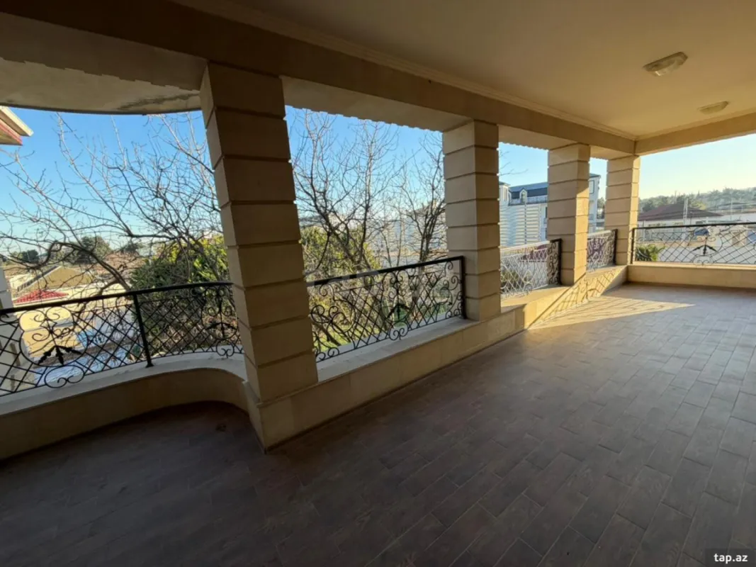 Kirayə verilir 6 otaqlı həyət evi