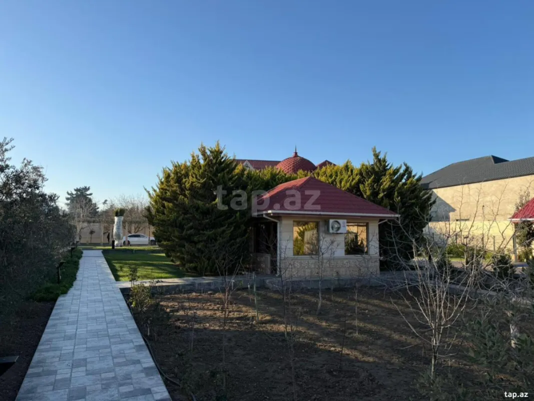 Kirayə verilir 6 otaqlı həyət evi