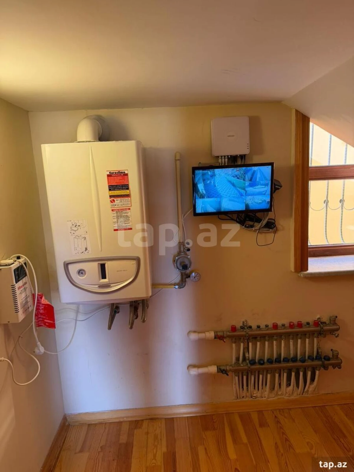 Kirayə verilir 6 otaqlı həyət evi