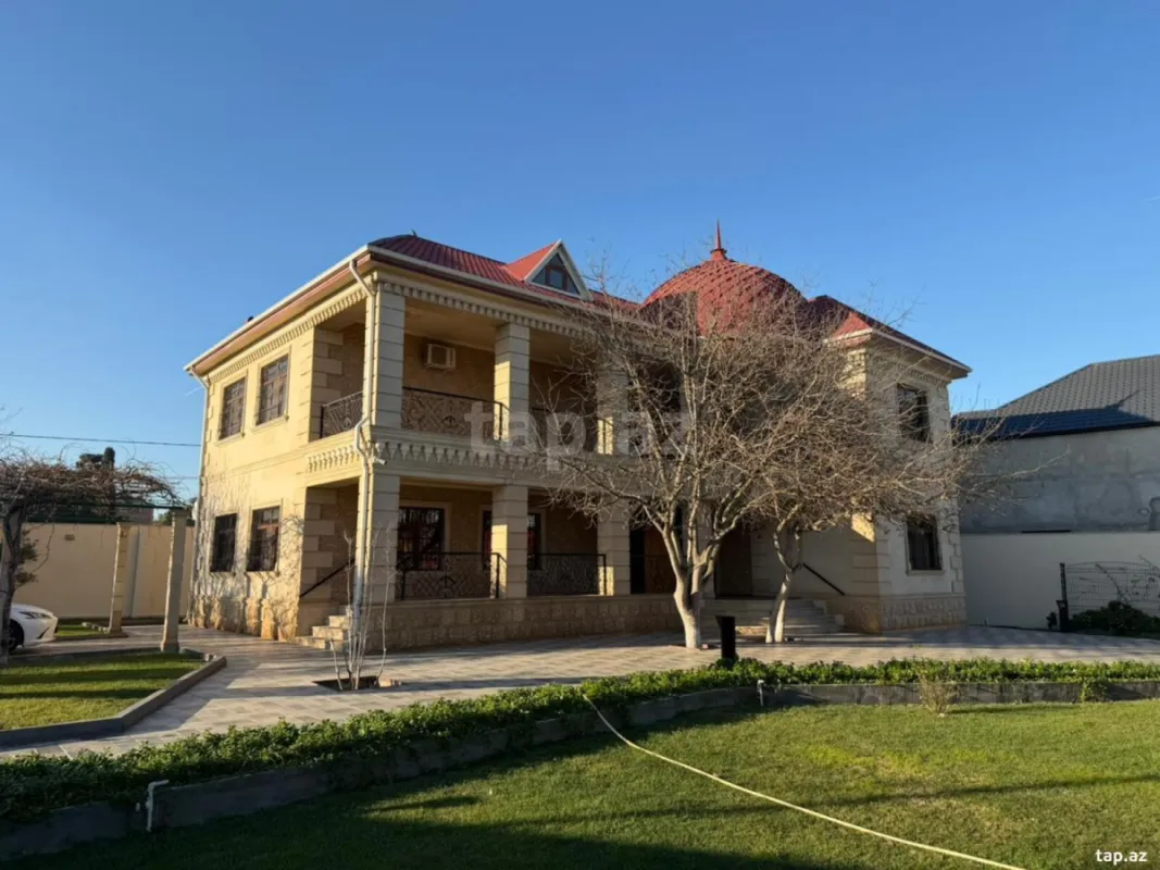 Kirayə verilir 6 otaqlı həyət evi
