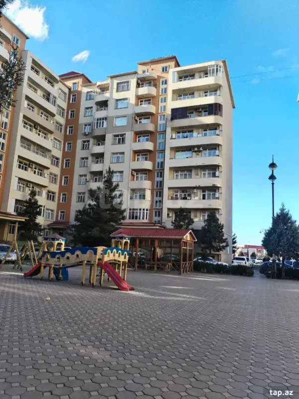 Kirayə verilir 3 otaqlı yeni tikili 117 m²