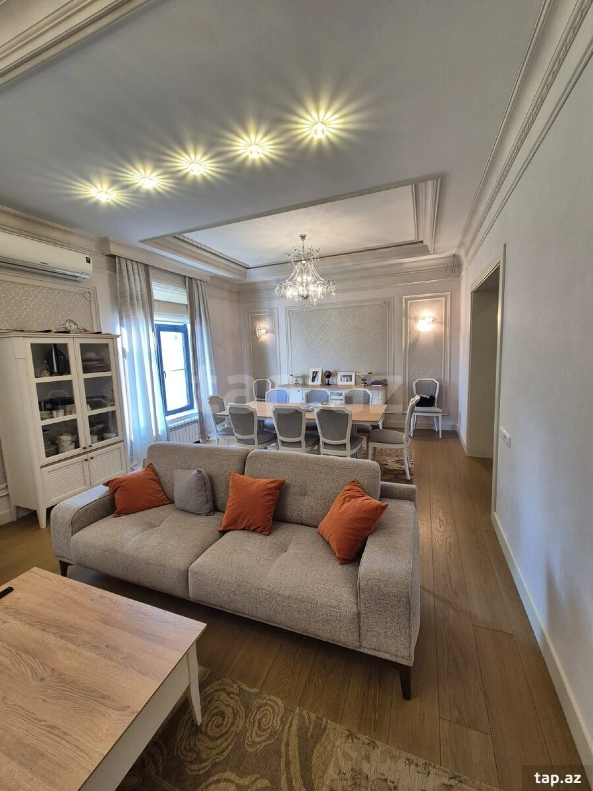 Satılır 5 otaqlı həyət evi