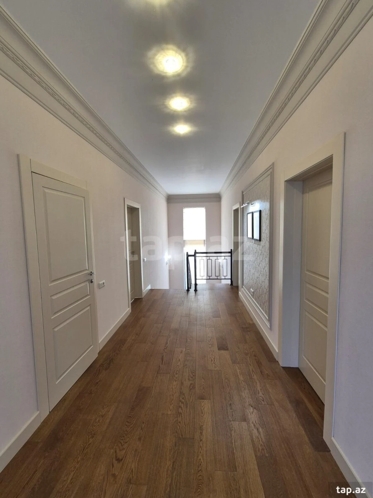 Satılır 5 otaqlı həyət evi