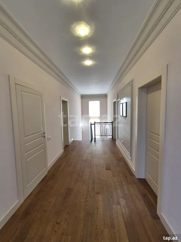 Satılır 5 otaqlı həyət evi