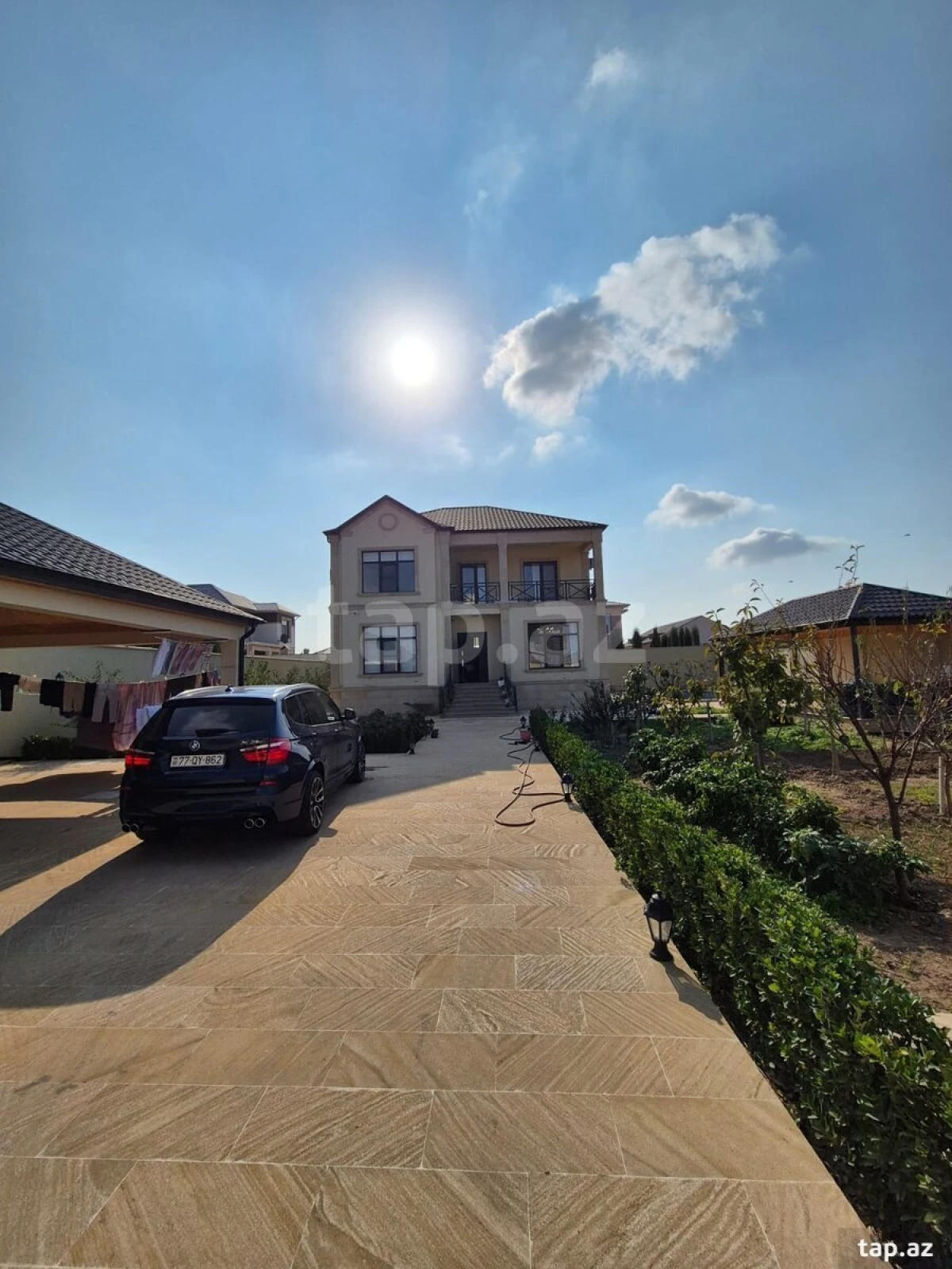 Satılır 5 otaqlı həyət evi