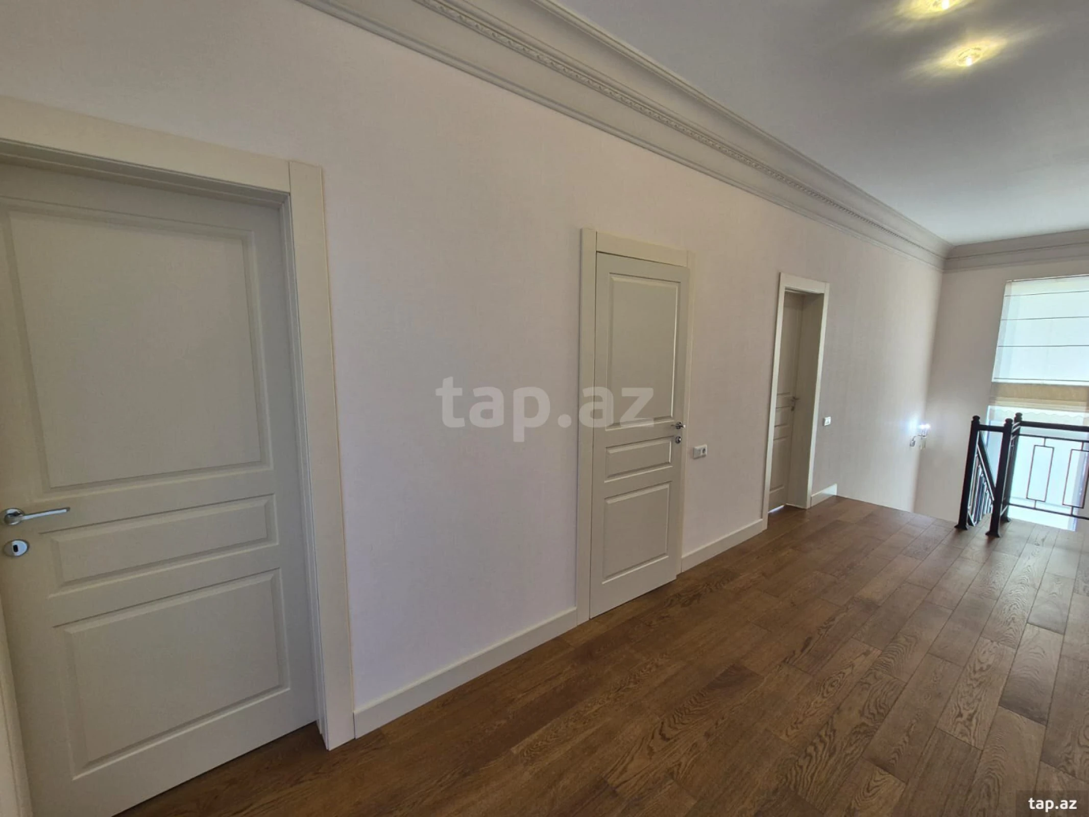 Satılır 5 otaqlı həyət evi