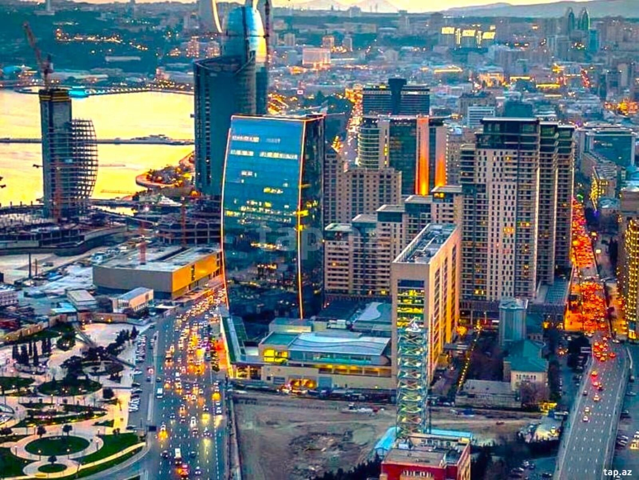 Satılır 3 otaqlı yeni tikili 113 m²