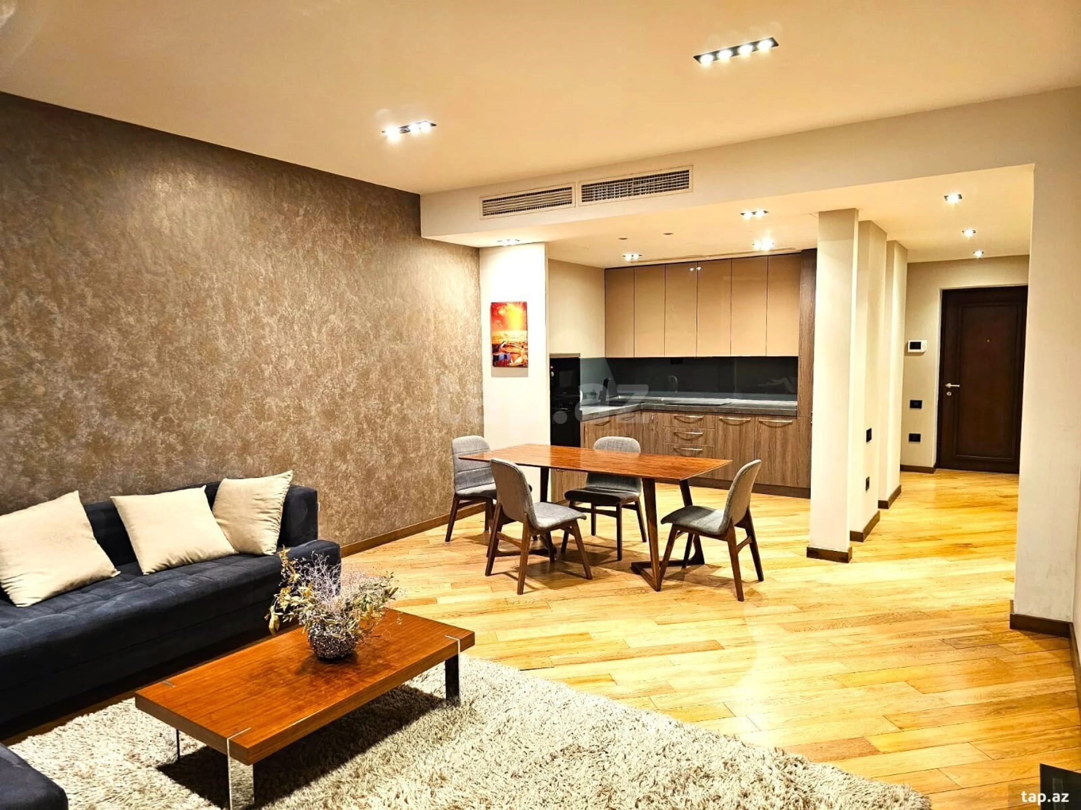 Satılır 3 otaqlı yeni tikili 113 m²