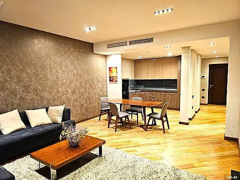 Satılır 3 otaqlı yeni tikili 113 m²