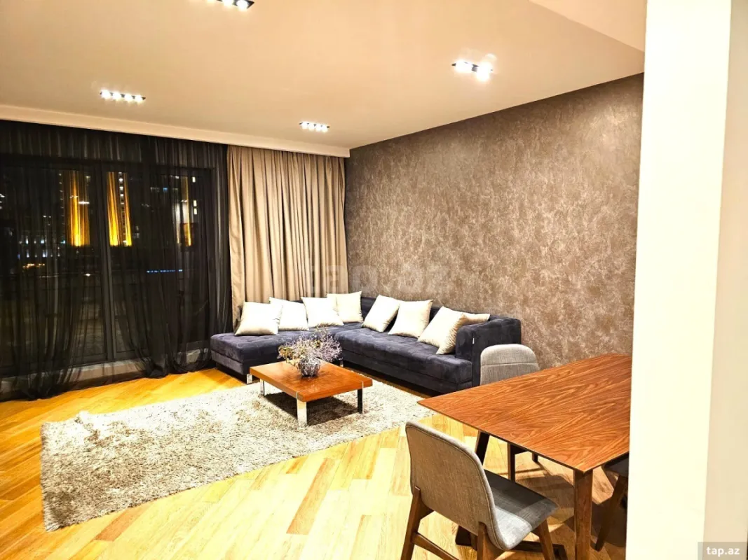 Satılır 3 otaqlı yeni tikili 113 m²