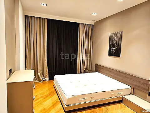 Satılır 3 otaqlı yeni tikili 113 m²