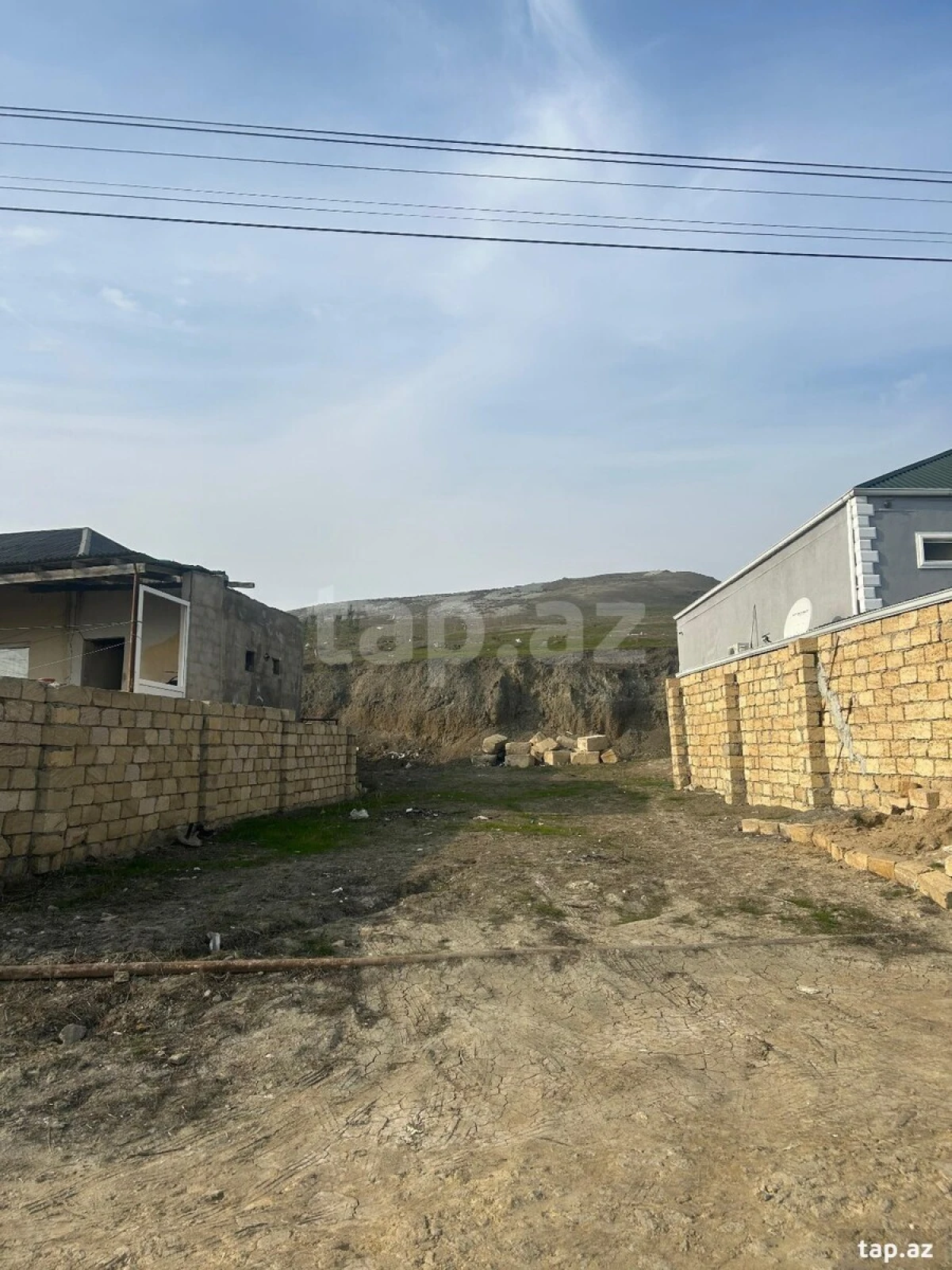 Satılır torpaq sahəsi