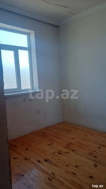 Satılır 3 otaqlı həyət evi