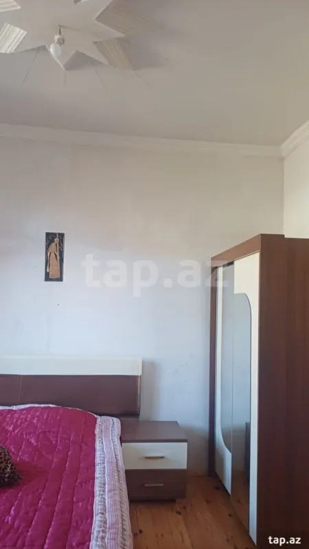 Satılır 3 otaqlı həyət evi