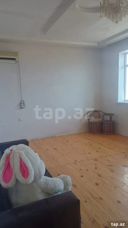 Satılır 3 otaqlı həyət evi