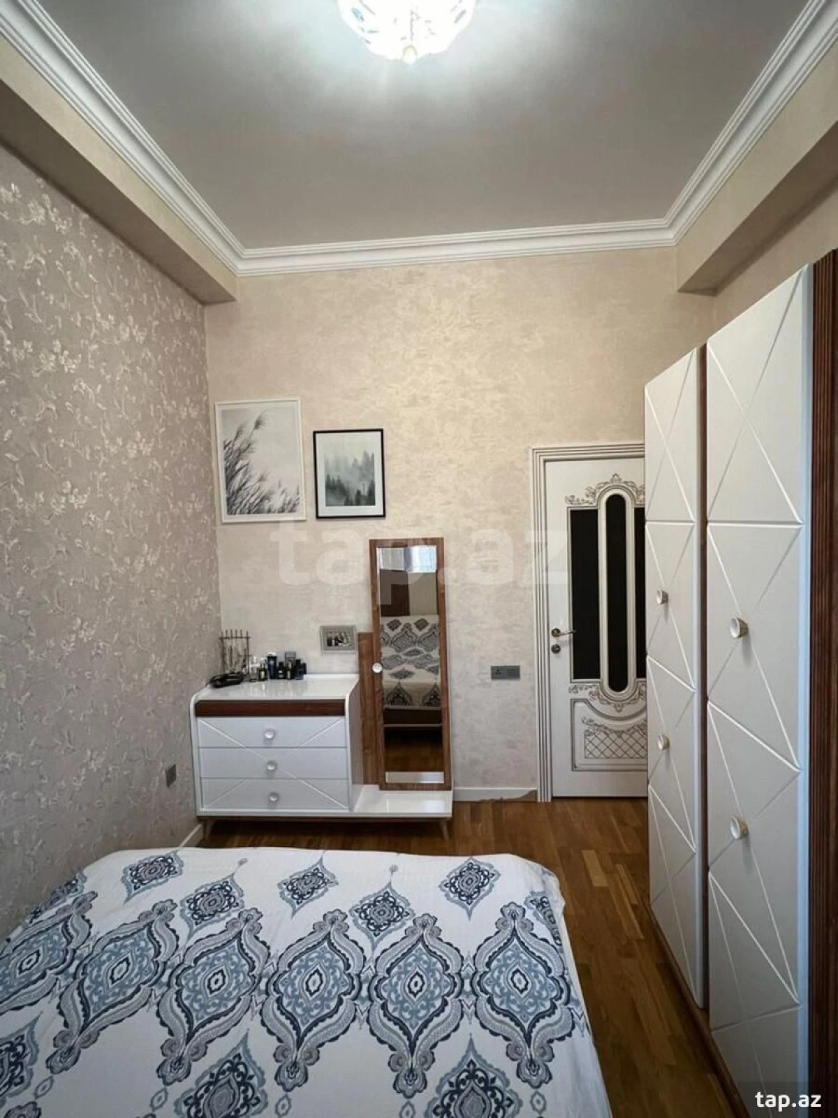 Satılır 3 otaqlı yeni tikili 60 m²