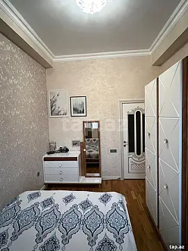 Satılır 3 otaqlı yeni tikili 60 m²