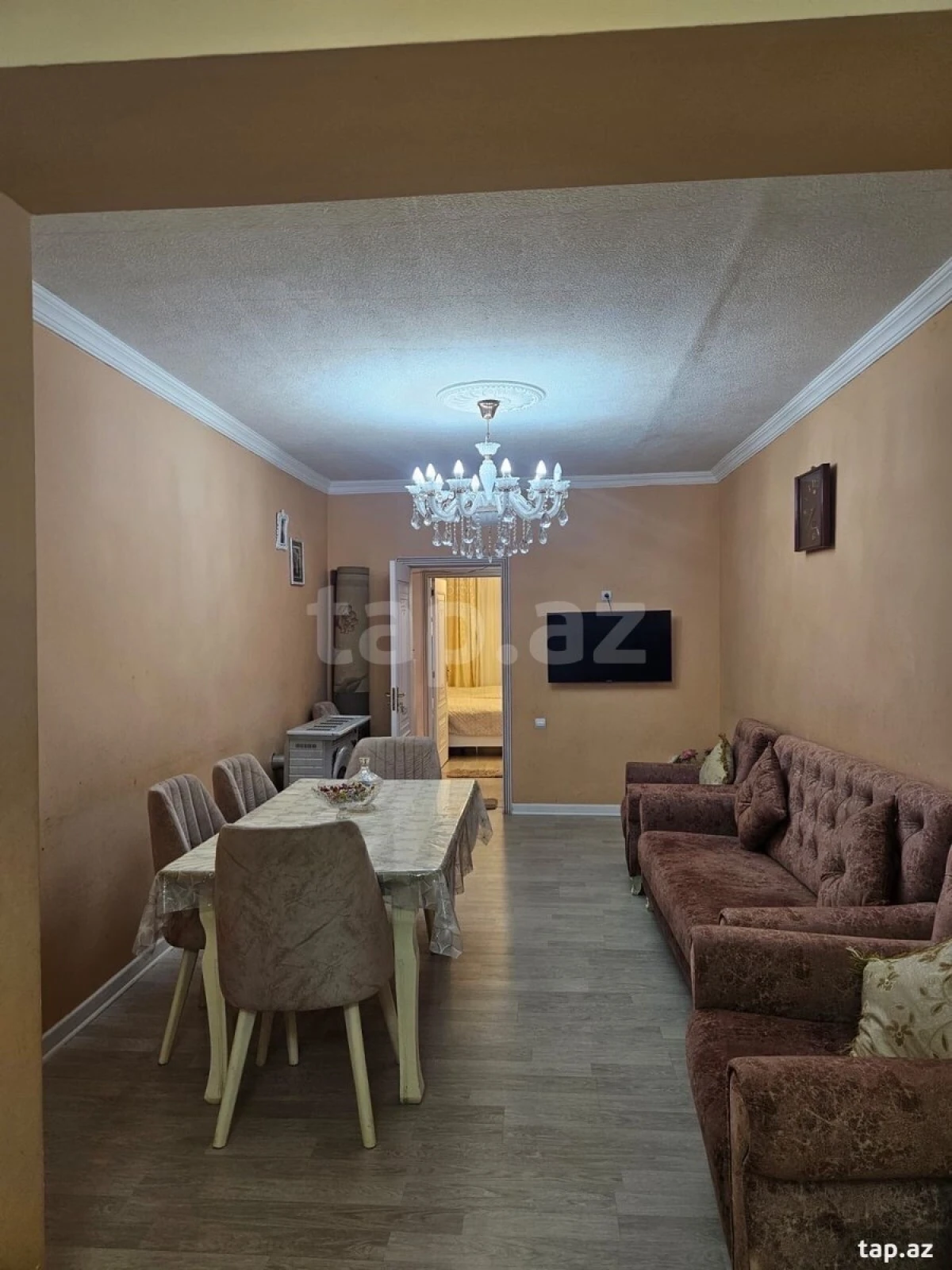 Satılır 2 otaqlı mənzil 70 m²