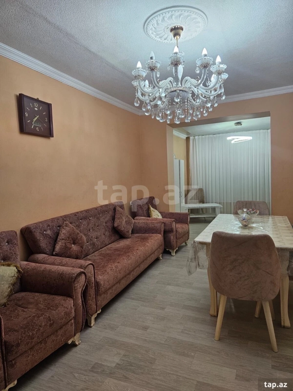 Satılır 2 otaqlı mənzil 70 m²