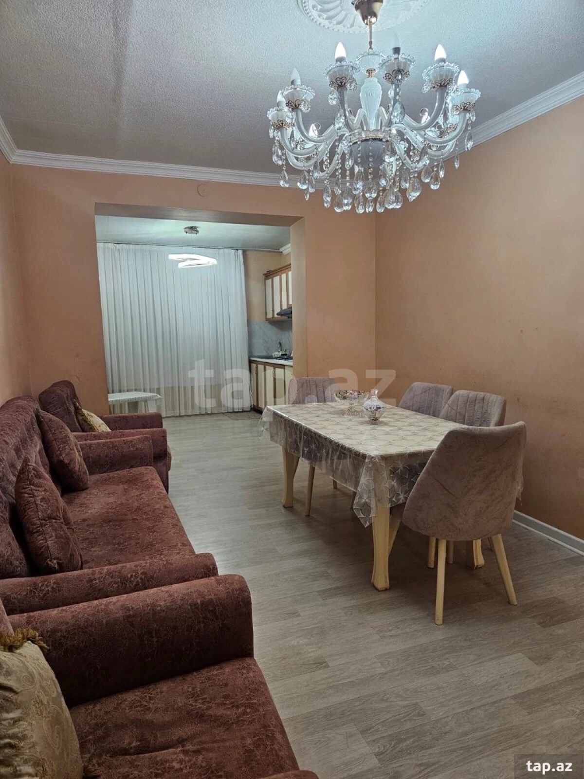 Satılır 2 otaqlı mənzil 70 m²