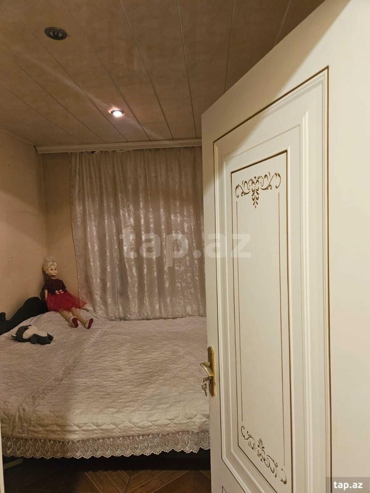 Satılır 2 otaqlı mənzil 70 m²