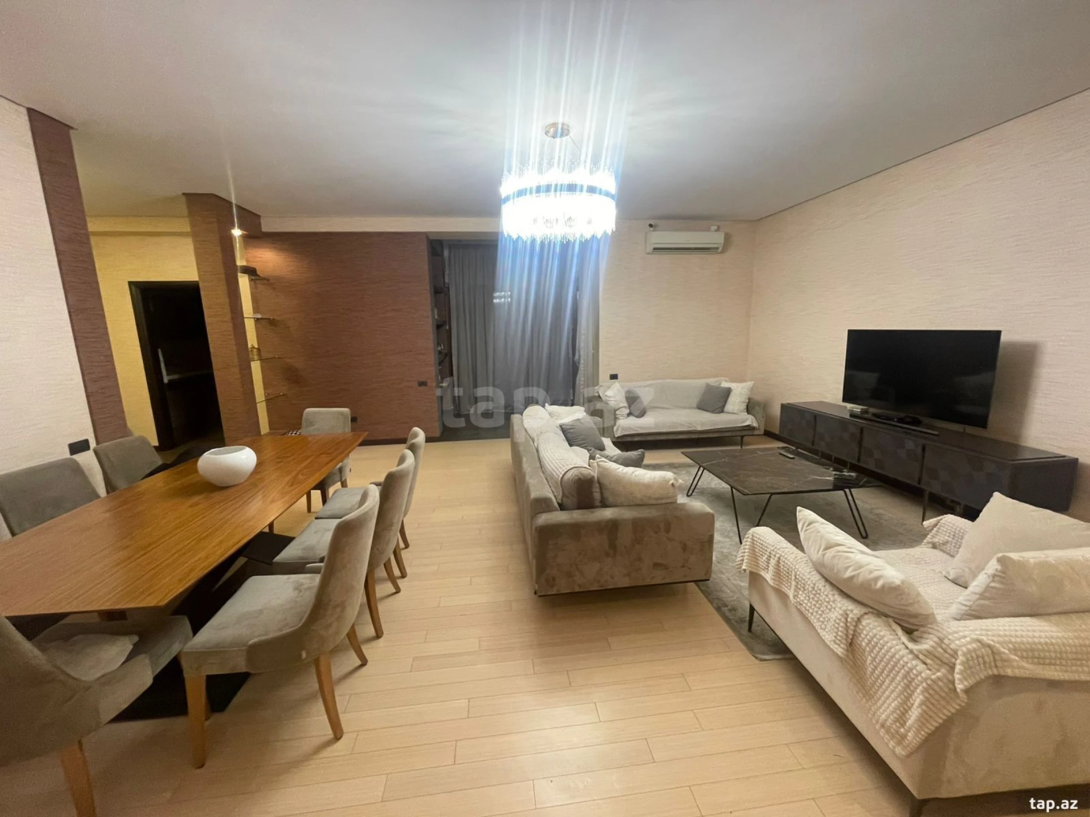 Satılır 3 otaqlı yeni tikili 150 m²