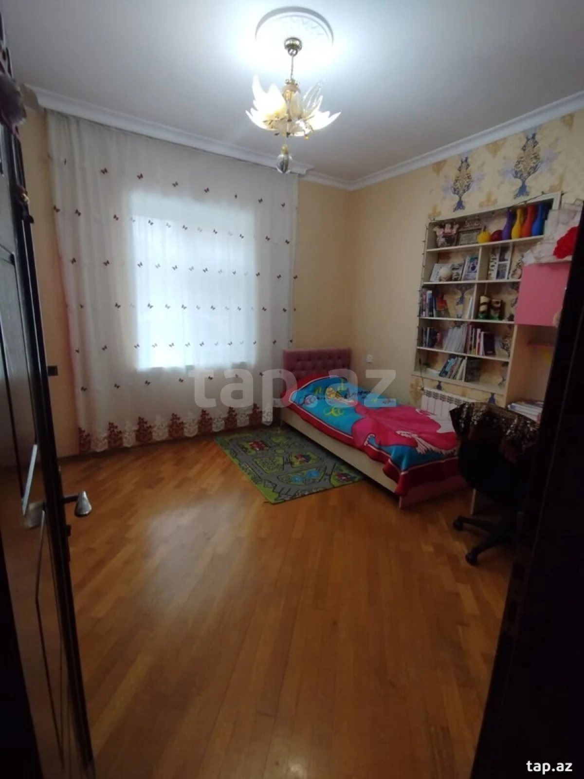 Satılır 5 otaqlı yeni tikili 140 m²