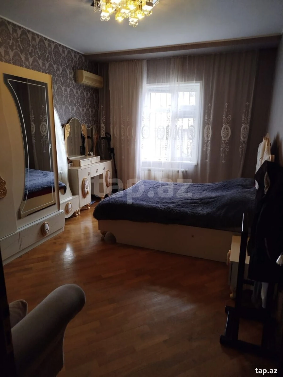 Satılır 5 otaqlı yeni tikili 140 m²