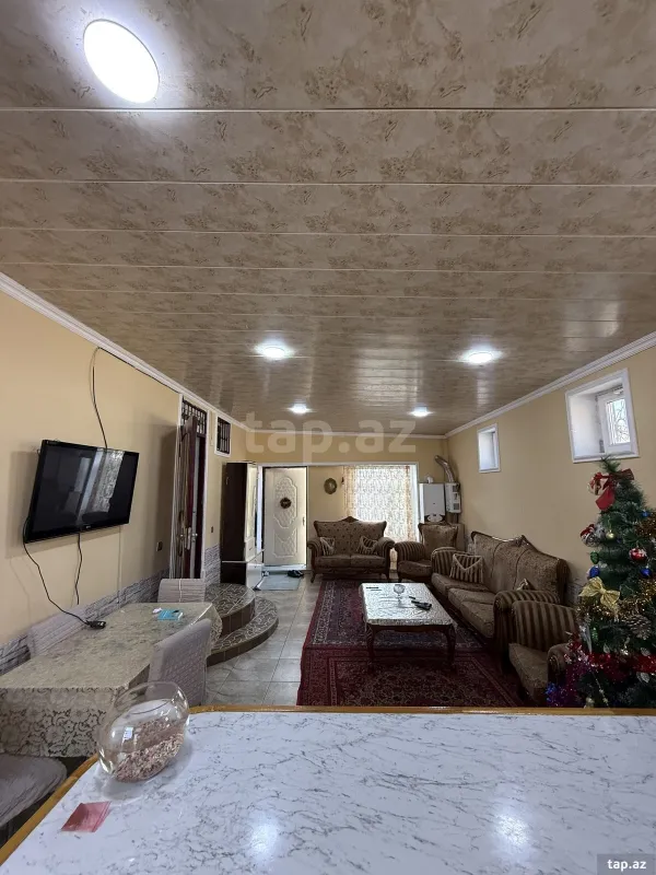 Satılır 4 otaqlı həyət evi