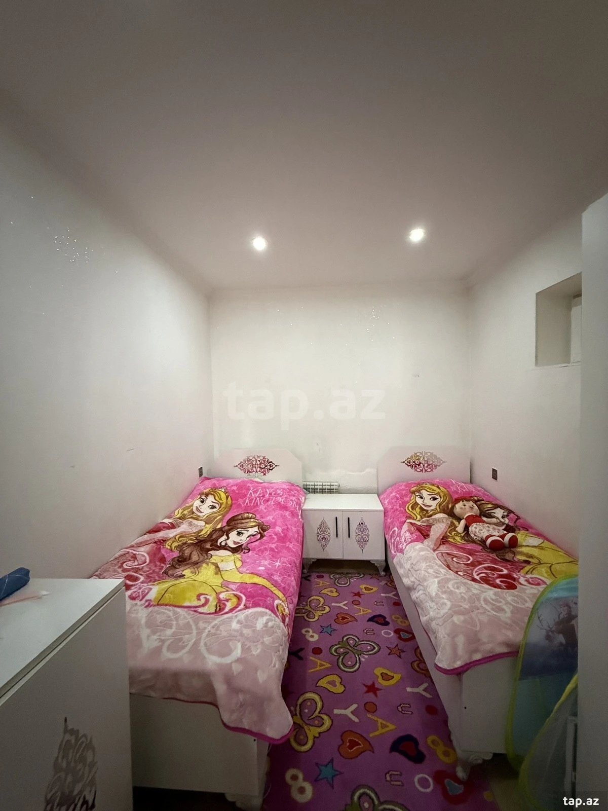 Satılır 4 otaqlı həyət evi