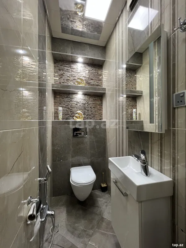 Kirayə verilir 3 otaqlı yeni tikili 110 m²