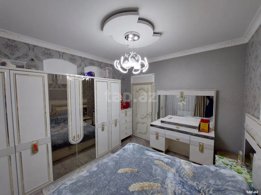 Satılır 3 otaqlı həyət evi