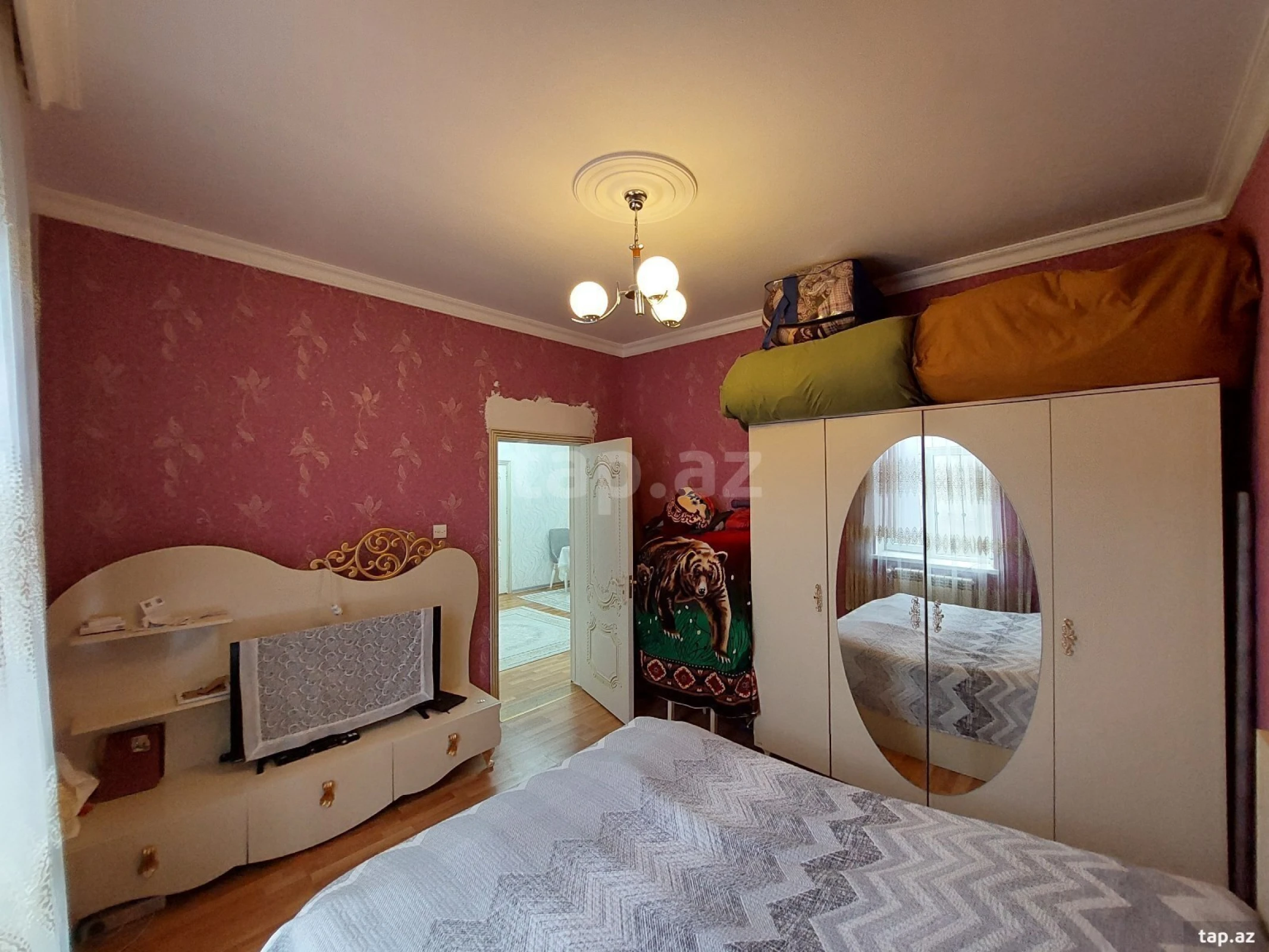 Satılır 3 otaqlı həyət evi