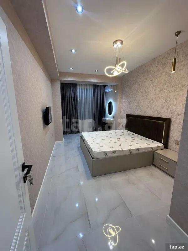 Kirayə verilir 2 otaqlı yeni tikili 76 m²