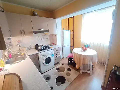 Satılır 3 otaqlı mənzil 80 m²