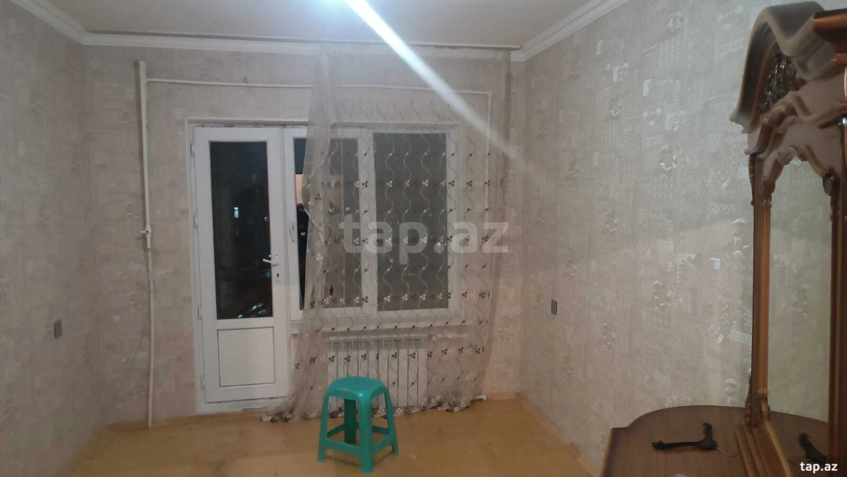 Satılır 2 otaqlı mənzil 60 m²